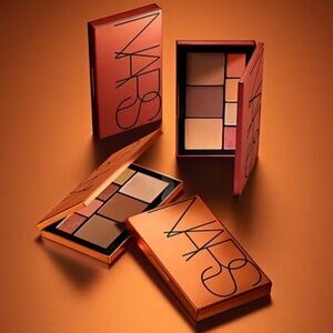 NARS Laguna Ultimate Face Palette 1 Highlighter 2 Bronzer (s) & 5 Eyeshadows